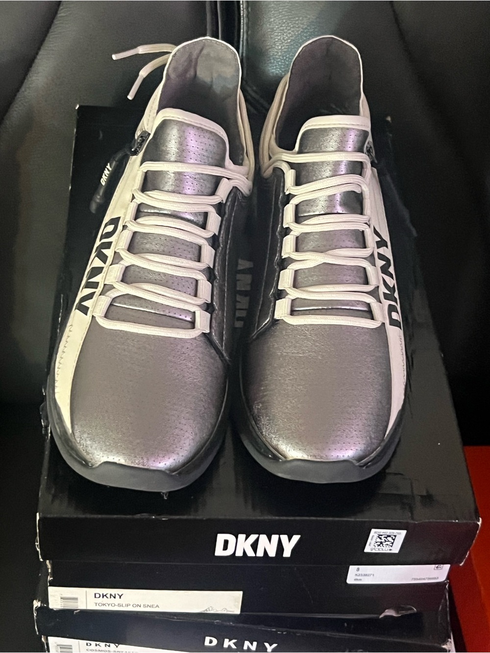 DKNY Women Silver and White Low-Top Sneakers
